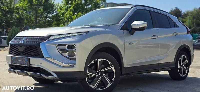 Gri Utilizat 2022 Mitsubishi Eclipse Cross Instyle SUV | 21.296 EUR (Preț OK) - Imagine 1/4