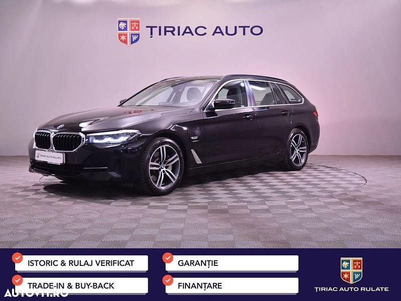 Culoarenegru Utilizat 2022 BMW 530e Break | 33.490 EUR (Preț bun) - Imagine 1/4