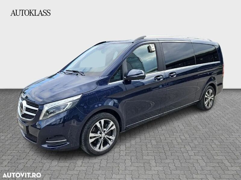 Albastru Utilizat 2017 Mercedes V250 Avantgarde Monovolum | 41.500 EUR (Super Preț) - Imagine 1/4
