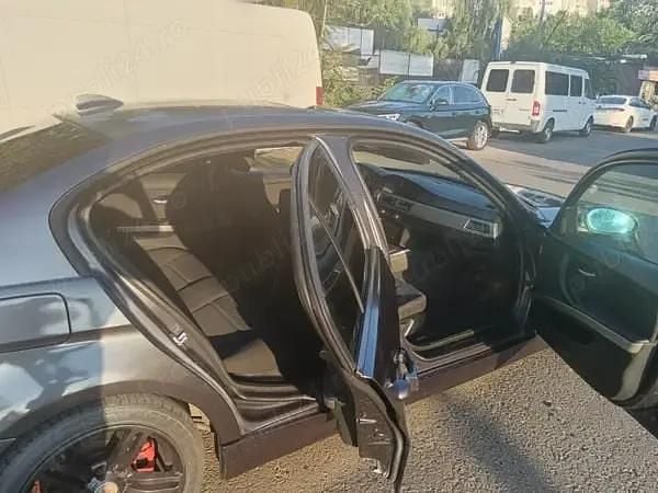 Utilizat 2007 BMW 318 Berlinǎ | 3.000 EUR (Preț OK) - Imagine 1/4