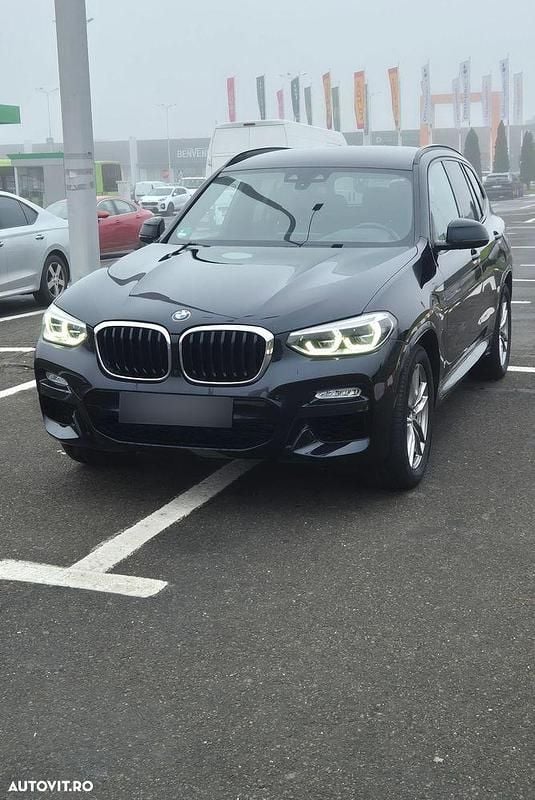 Culoarenegru Utilizat 2019 BMW X3 M Sport SUV | 21.750 EUR (Preț bun) - Imagine 1/4