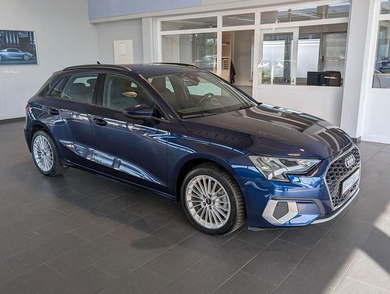 Utilizat 2024 Audi A3 Advanced Plus | 31.644 EUR (Preț OK) - Imagine 1/1