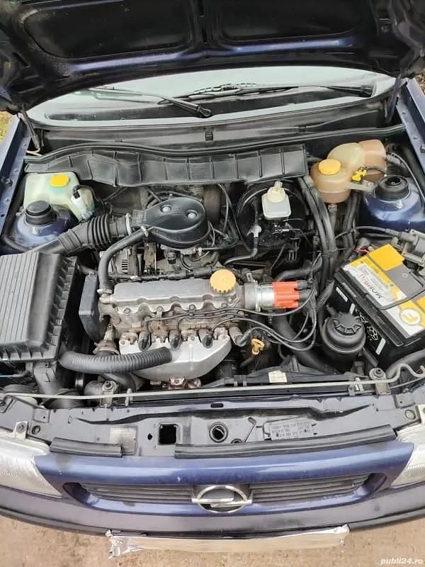 Second-hand Opel Astra 55 CP (40 kW) 1994 Hatchback