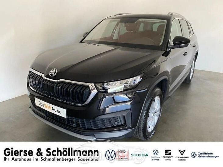 Negru Utilizat 2023 Skoda Kodiaq Ambition SUV | 38.519 EUR (Scump) - Imagine 1/4