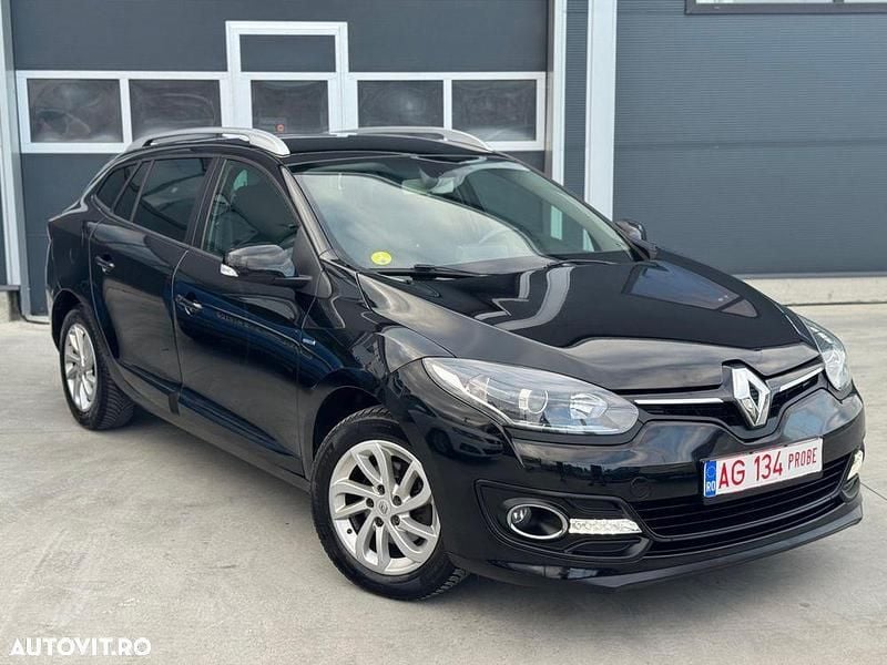 Culoarenegru Utilizat 2015 Renault Mégane GrandTour LIMITED Break | 4.999 EUR (Preț bun) - Imagine 1/4