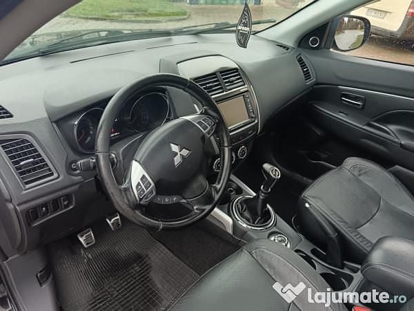 Negru Second-hand 2013 Mitsubishi ASX SUV | 6.999 EUR (Preț OK) - Imagine 1/4