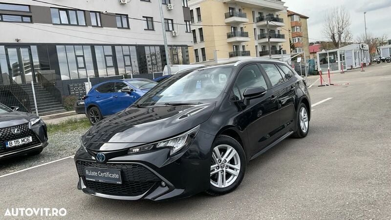 Negru Utilizat 2021 Toyota Corolla Business Edition Break | 19.500 EUR (Preț OK) - Imagine 1/4