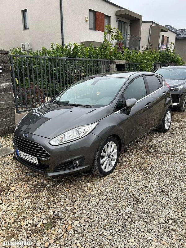 Culoaregri Utilizat 2016 Ford Fiesta Titanium | 5.670 EUR (Preț OK) - Imagine 1/4