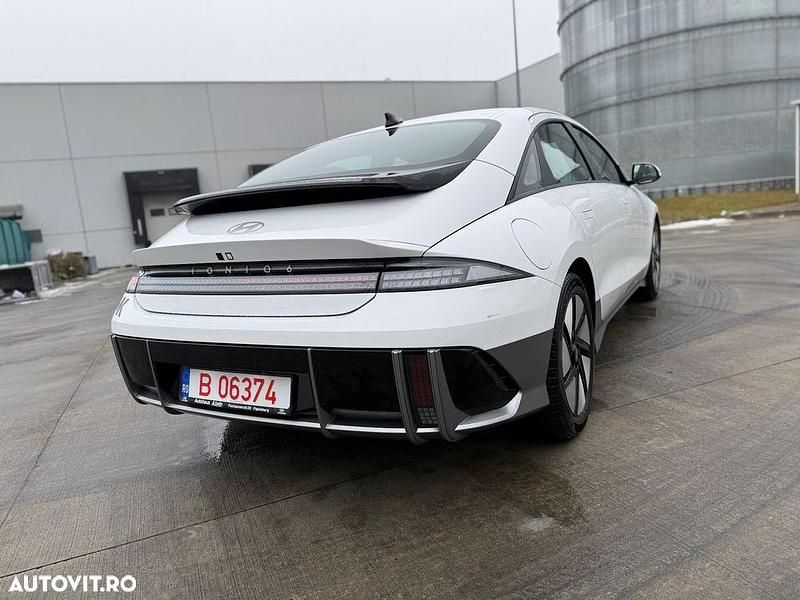 Culoarealb Utilizat 2023 Hyundai Ioniq Hatchback | 25.900 EUR - Imagine 1/4