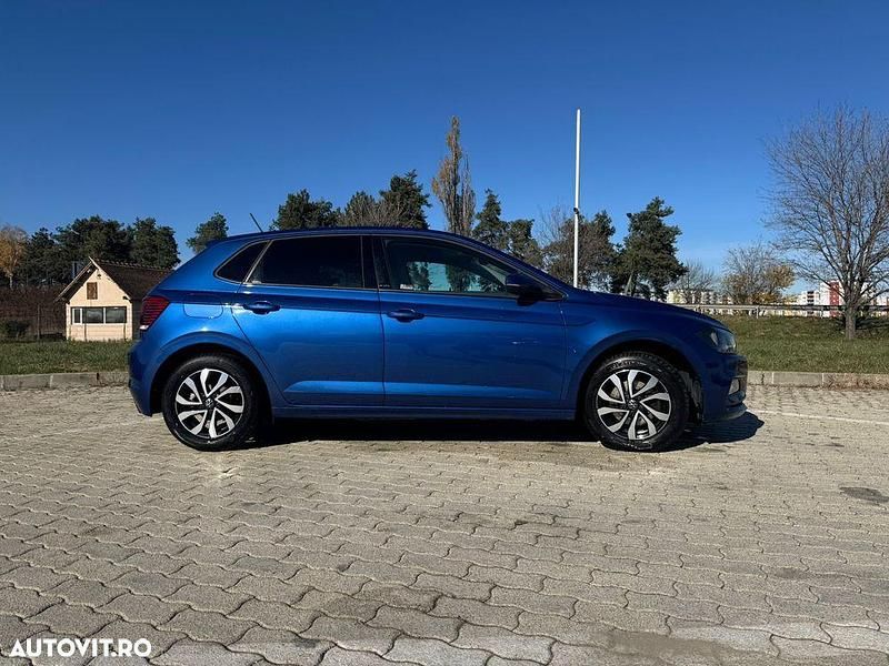 Second-hand VW Polo Active 110 CP (80 kW) 2021 Culoarealbastru Hatchback