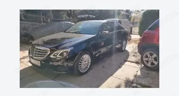 Second-hand Mercedes E220 170 CP (125 kW) 2015 Berlinǎ