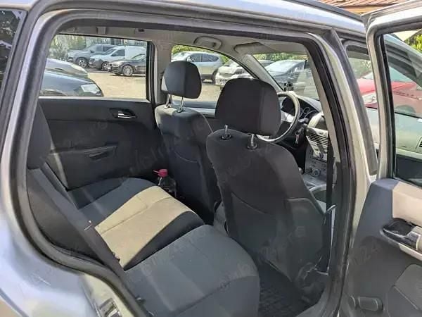 Second-hand Opel Astra 100 CP (73 kW) 2006 Gri Break