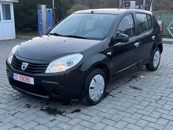 Second-hand Dacia Sandero 75 CP (55 kW) 2010 Hatchback