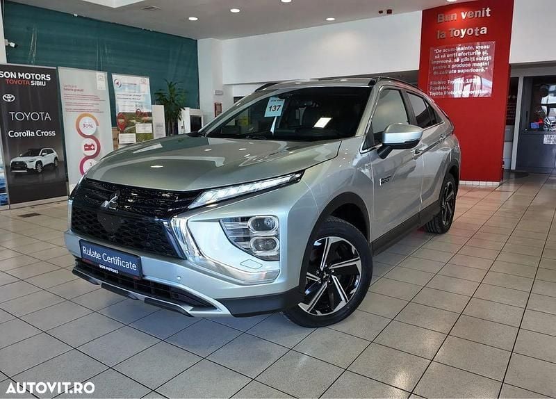 Second-hand Mitsubishi Eclipse Cross Plus 188 CP (138 kW) 2021 Culoareargint SUV