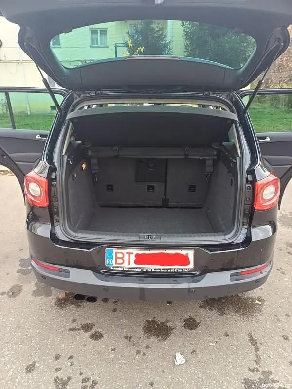 Second-hand VW Tiguan 150 CP (110 kW) 2012 Negru SUV
