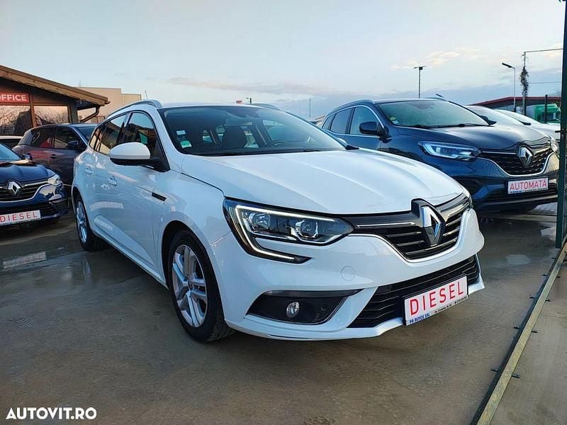 Second-hand Renault Mégane GrandTour Initiale Paris 95 CP (69 kW) 2020 Culoarealb Break