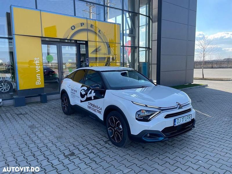 Culoarealb Utilizat 2023 Citroën e-C4 Shine Berlinǎ | 22.990 EUR - Imagine 1/4