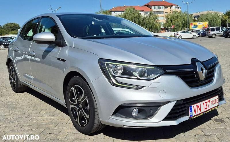 Culoaregri Utilizat 2017 Renault Mégane IV Business Hatchback | 8.599 EUR (Preț OK) - Imagine 1/4