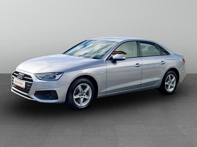 Gri deschis metalic Second-hand 2021 Audi A4 | 26.100 EUR (Preț OK) - Imagine 1/4