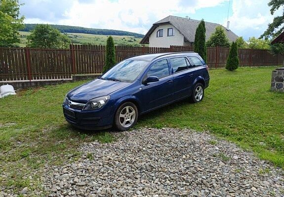 Second-hand Opel Astra 110 CP (80 kW) 2008 Albastru Break