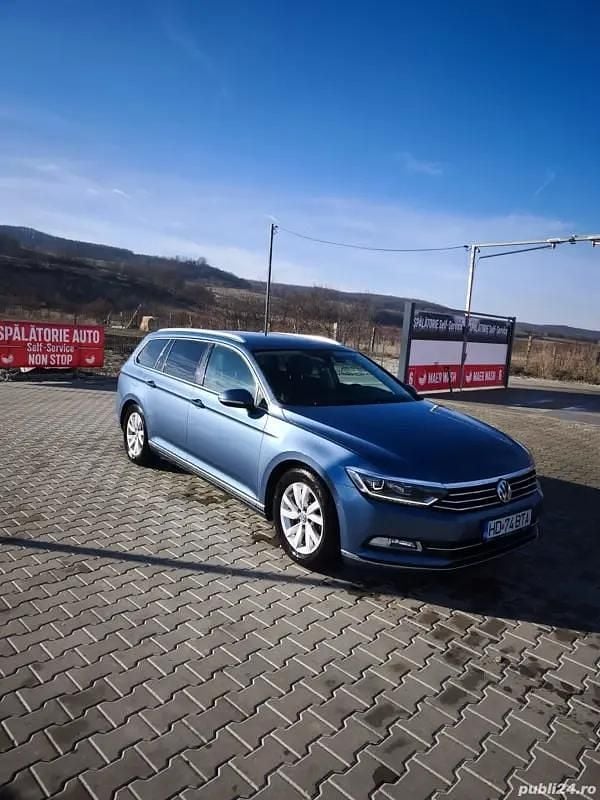 Albastru Utilizat 2017 VW Passat Break | 15.800 EUR (Scump) - Imagine 1/4