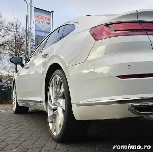 Alb Utilizat 2018 VW Arteon R-line Coupe | 23.800 EUR (Puțin scump) - Imagine 1/4