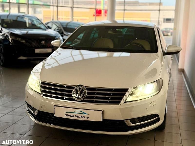Second-hand VW Passat 160 CP (117 kW) 2014 Culoarealb Berlinǎ