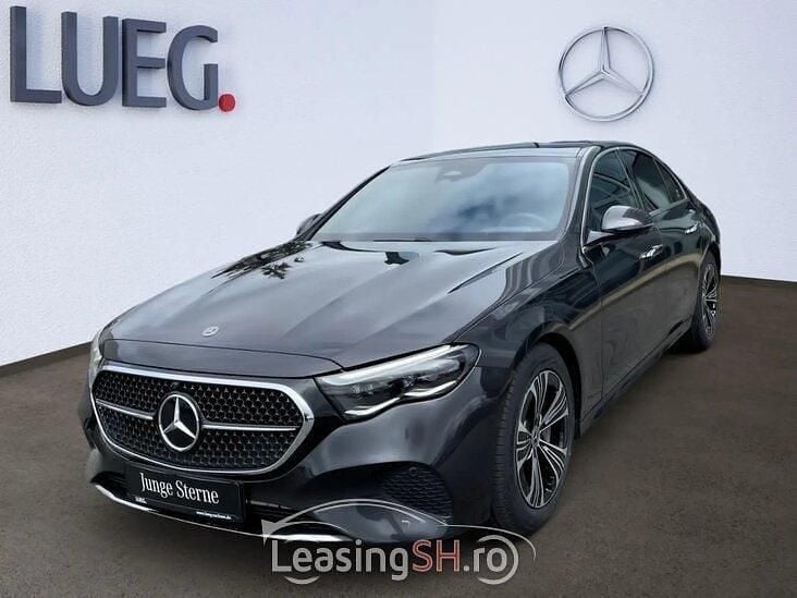 Gri Utilizat 2024 Mercedes E450 Avantgarde Berlinǎ | 82.519 EUR - Imagine 1/4