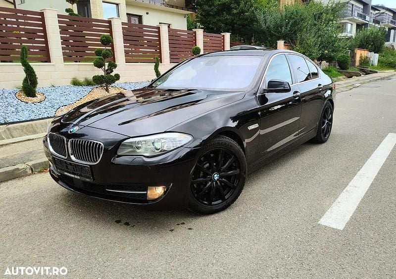 Culoarenegru Utilizat 2012 BMW 525 Comfort Edition Berlinǎ | 11.500 EUR (Preț OK) - Imagine 1/4