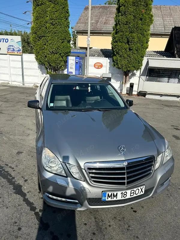 Second-hand Mercedes 250 204 CP (150 kW) 2011 Berlinǎ