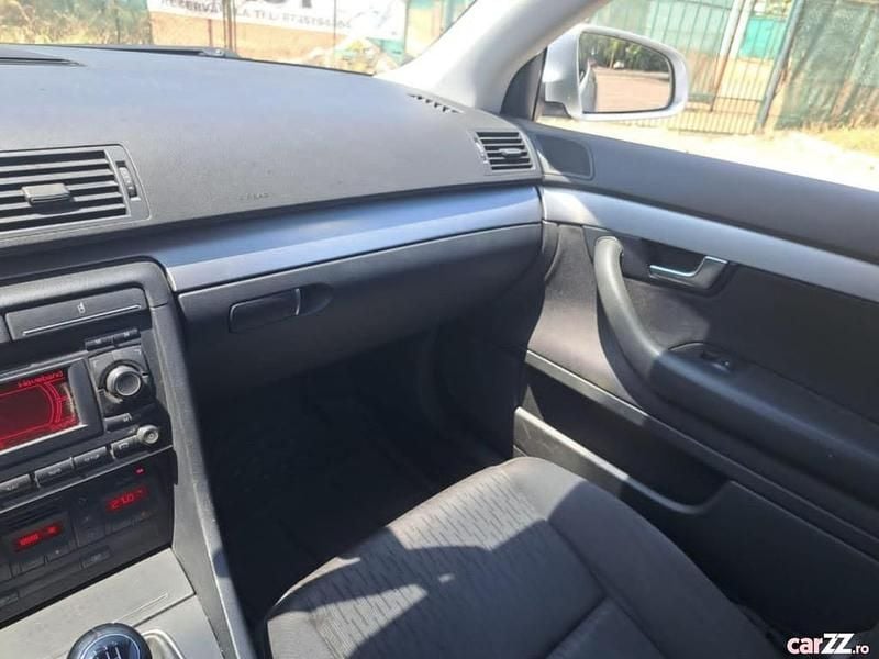 Second-hand Audi A4 115 CP (84 kW) 2007 Argintiu Berlinǎ