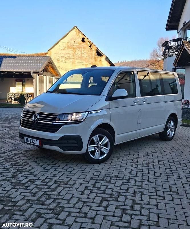 Gri Utilizat 2020 VW Multivan Life Monovolum | 27.900 EUR (Super Preț) - Imagine 1/4