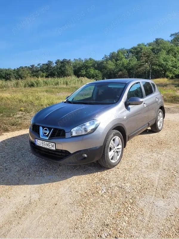 Second-hand Nissan Qashqai 130 CP (95 kW) 2013 Negru SUV