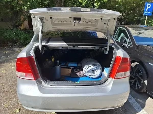 Utilizat 2005 Chevrolet Kalos Berlinǎ | 1.700 EUR - Imagine 1/4