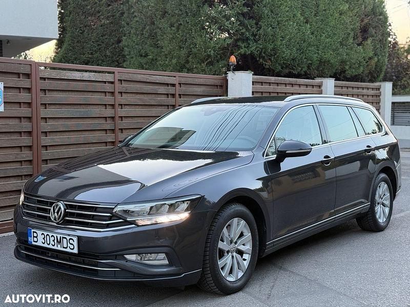 Culoaremaro Utilizat 2020 VW Passat Break | 17.900 EUR (Scump) - Imagine 1/4