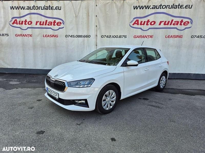 Culoarealb Utilizat 2024 Skoda Fabia Selection Hatchback | 16.490 EUR (Preț OK) - Imagine 1/4