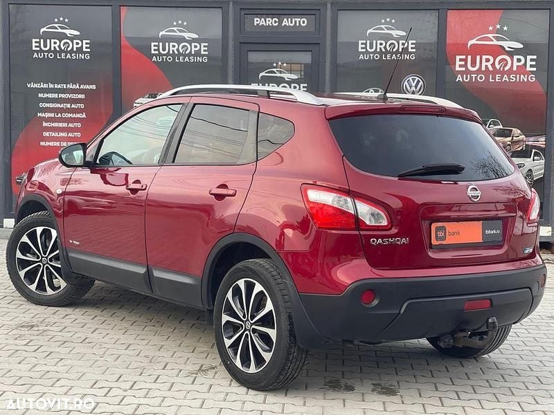 Second-hand Nissan Qashqai Tekna 130 CP (95 kW) 2013 Culoarerosu SUV
