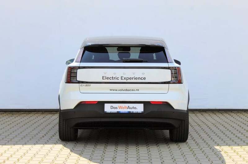 Second-hand Volvo EX30 Performance 314 kW (428 CP) 2024 Albmetalic SUV