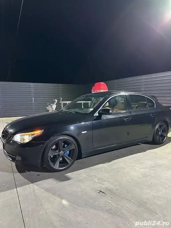 Negru Utilizat 2008 BMW 520 Berlinǎ | 7.500 EUR (Puțin scump) - Imagine 1/4