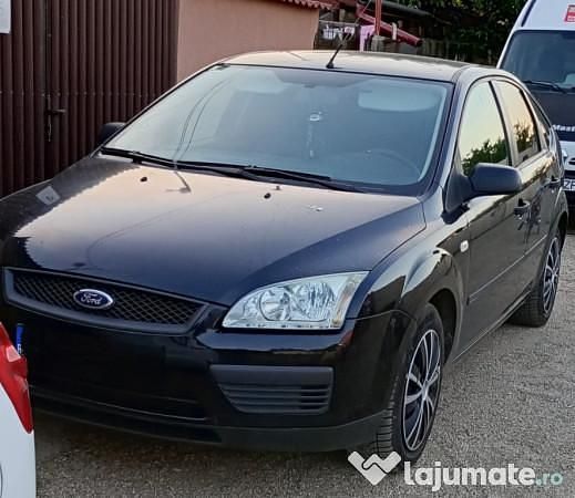Utilizat 2006 Ford Focus Hatchback | 1.700 EUR (Preț OK) - Imagine 1/4