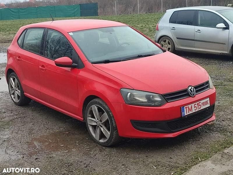 Culoarerosu Second-hand 2011 VW Polo | 4.000 EUR (Preț OK) - Imagine 1/2