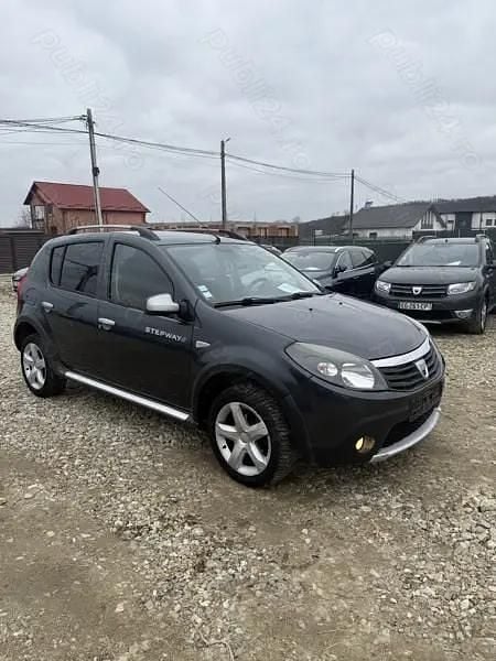 Utilizat 2011 Dacia Sandero Stepway Hatchback | 3.950 EUR (Preț OK) - Imagine 1/4