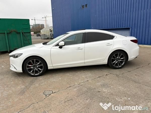 Alb Utilizat 2017 Mazda 6 | 13.999 EUR - Imagine 1/4
