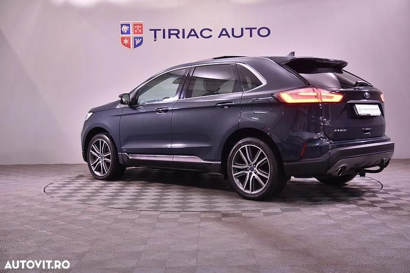 Second-hand Ford Edge 238 CP (175 kW) 2018 Culoarealbastru SUV