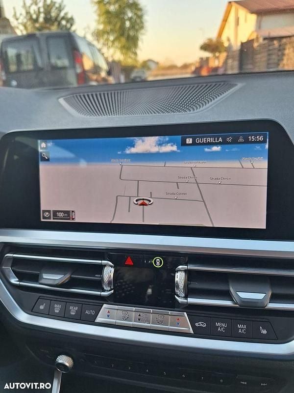 Second-hand BMW 320 184 CP (135 kW) 2020 Culoarealbastru