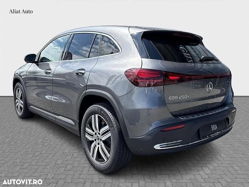 Second-hand Mercedes EQA250+ 139 kW (190 CP) 2025 Gri SUV