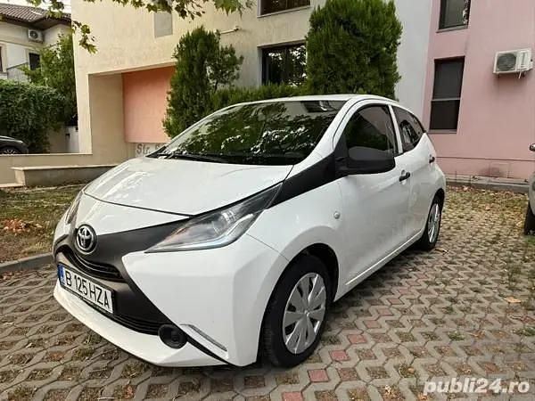 Utilizat 2018 Toyota Aygo Hatchback | 5.300 EUR (Scump) - Imagine 1/4