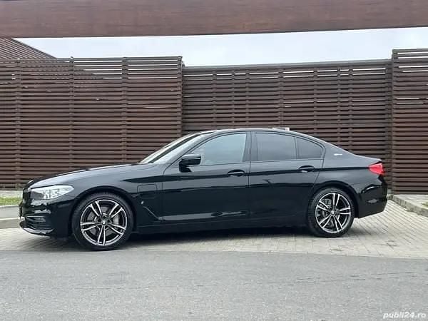 Second-hand BMW 530e 252 CP (185 kW) 2019 Negru Berlinǎ