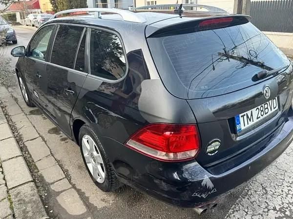 Second-hand VW Golf VII 105 CP (77 kW) 2012 Negru Break