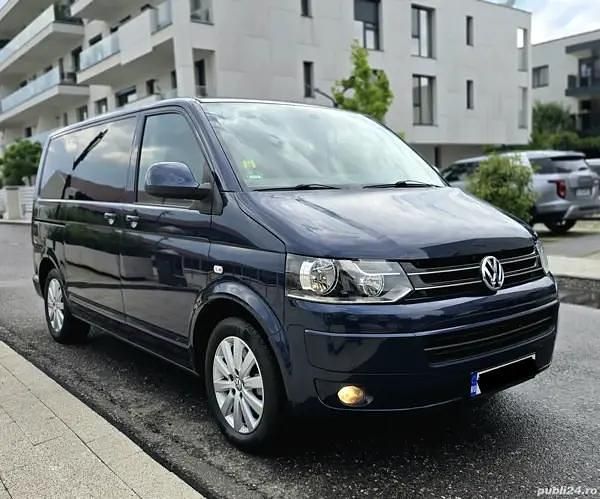 Utilizat 2011 VW Multivan Van | 13.700 EUR (Preț bun) - Imagine 1/4